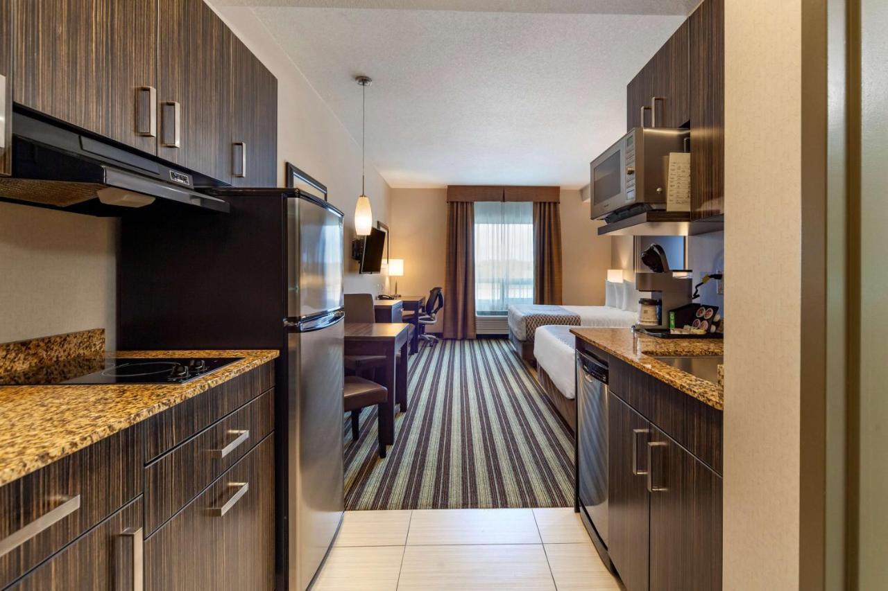 Best Western Plus Drayton Valley All Suites Exterior foto
